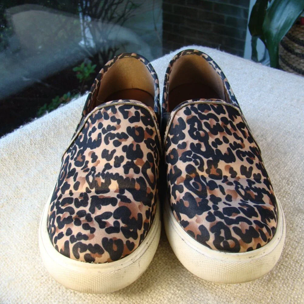 Steve Madden leopard fabric Symba low top slip-on sneakers, S 6.5 - Picture 3 of 6